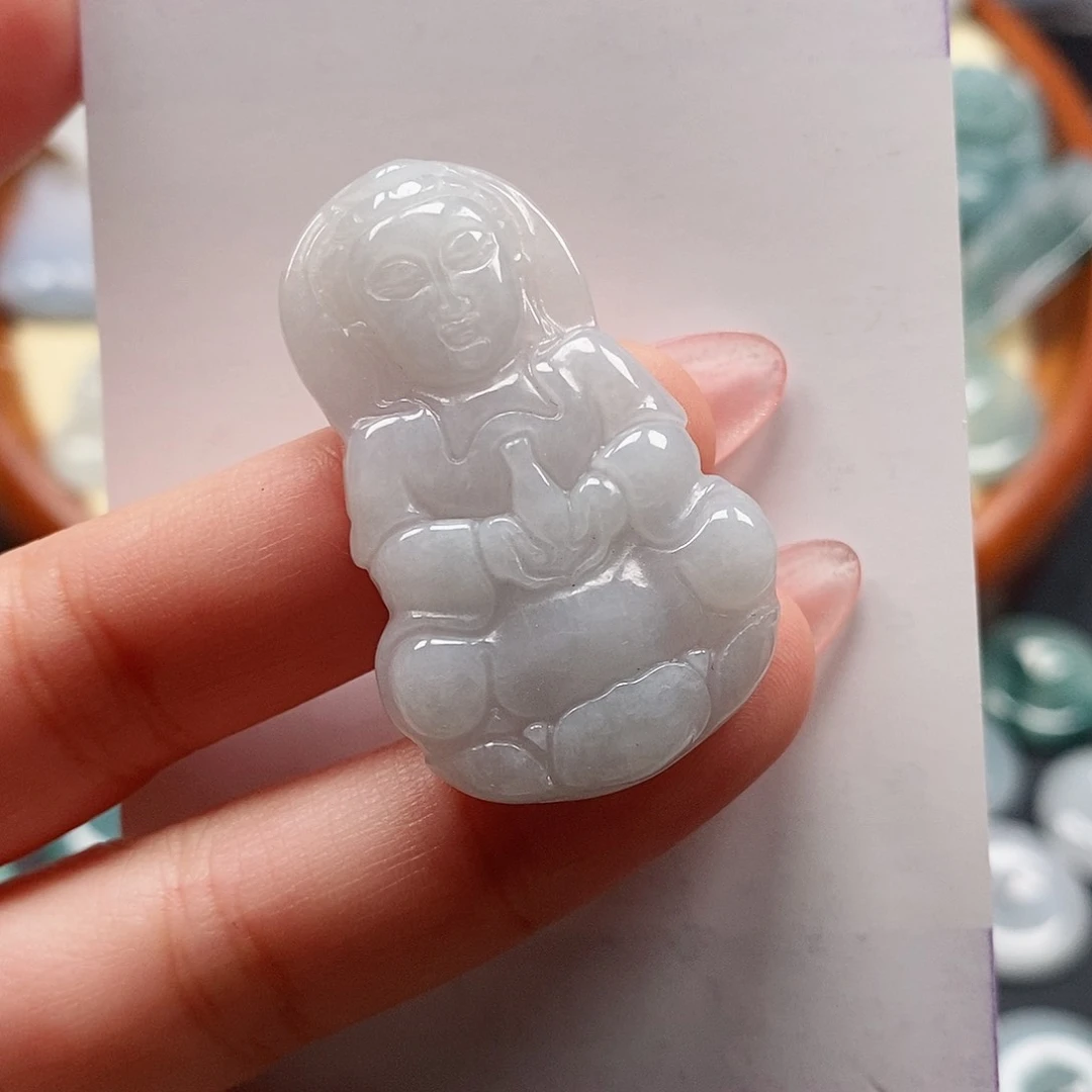 翡翠颈饰未镶嵌天然翡翠