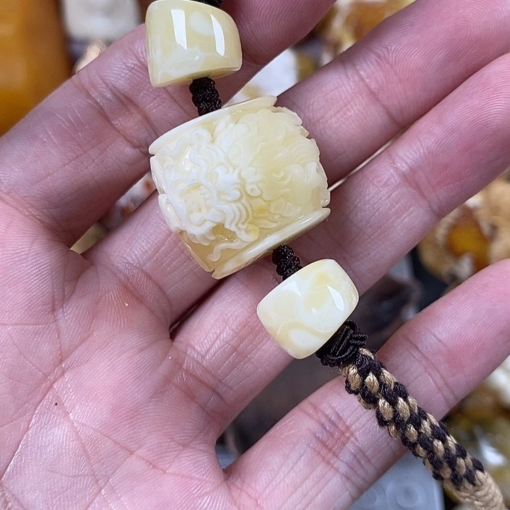 未镶嵌琥珀裸石我