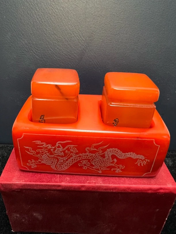 寿山石红田二联方章