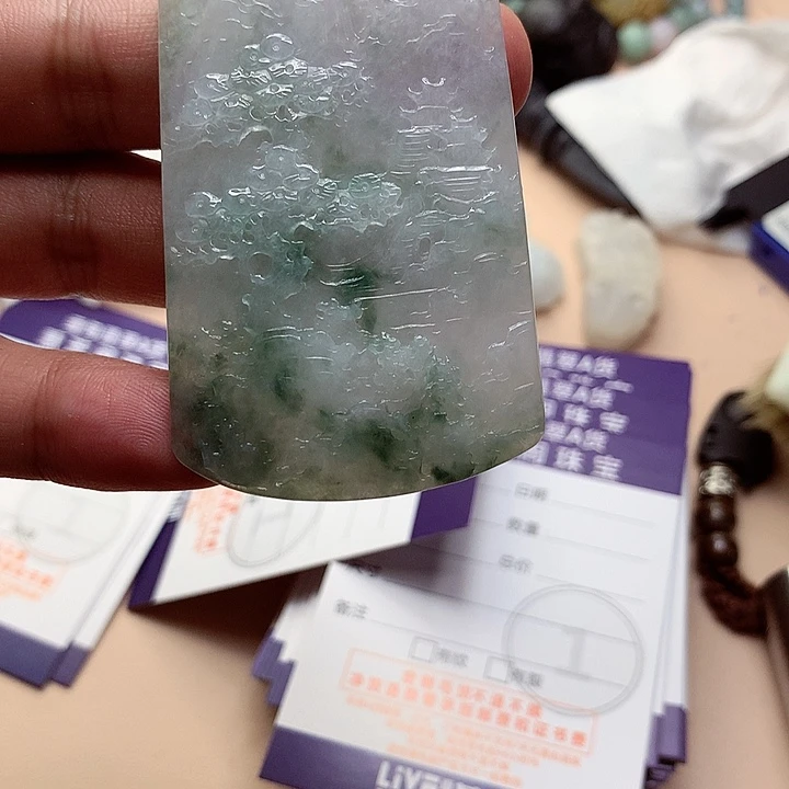 定制翡翠未镶嵌翡翠