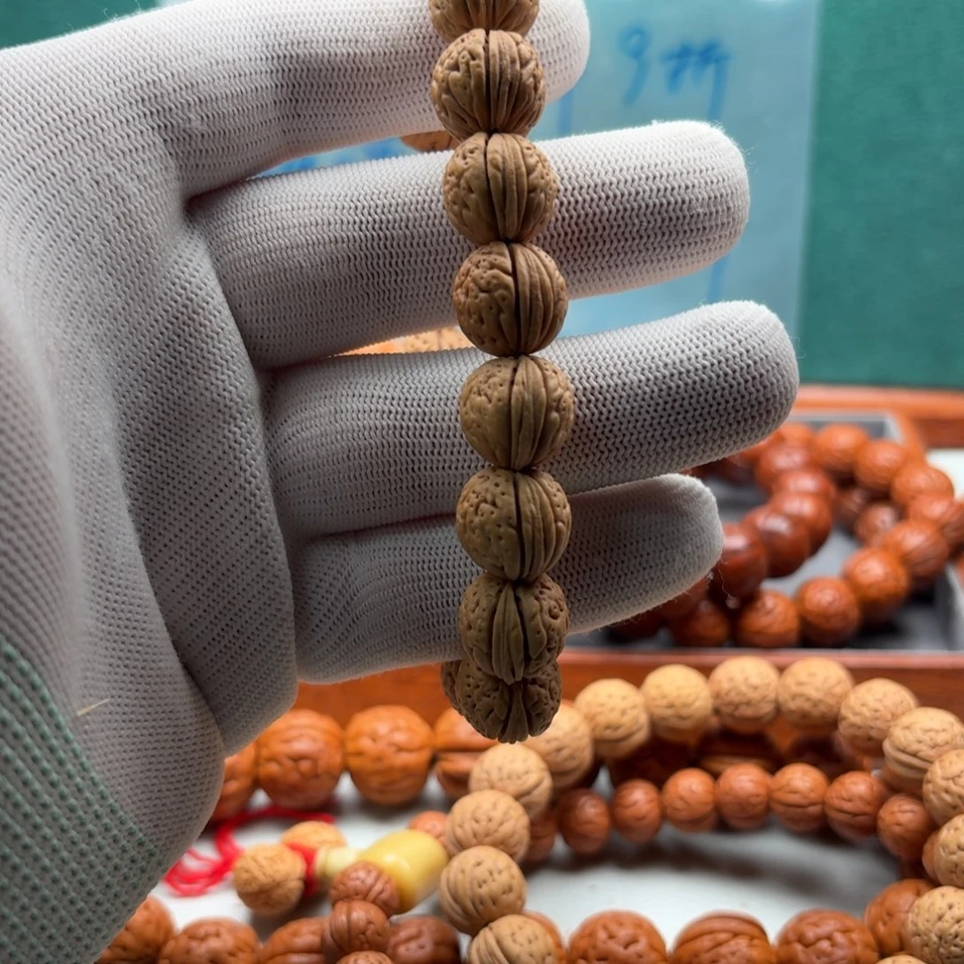 顺***顺吊坠桃核盘锦奶油核朱焰