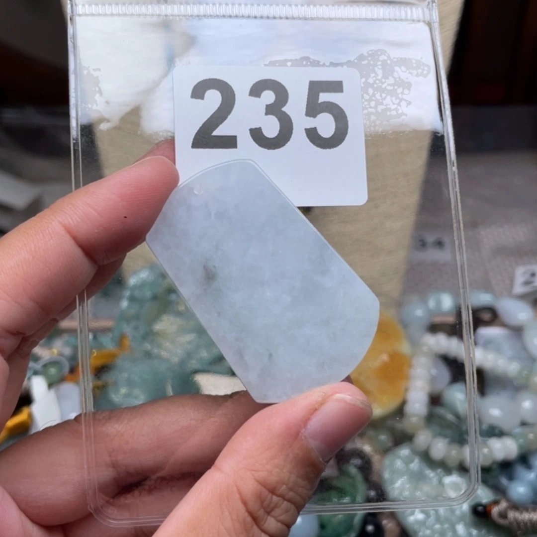【闪购商品】翡翠颈饰未镶嵌紫**主翡翠