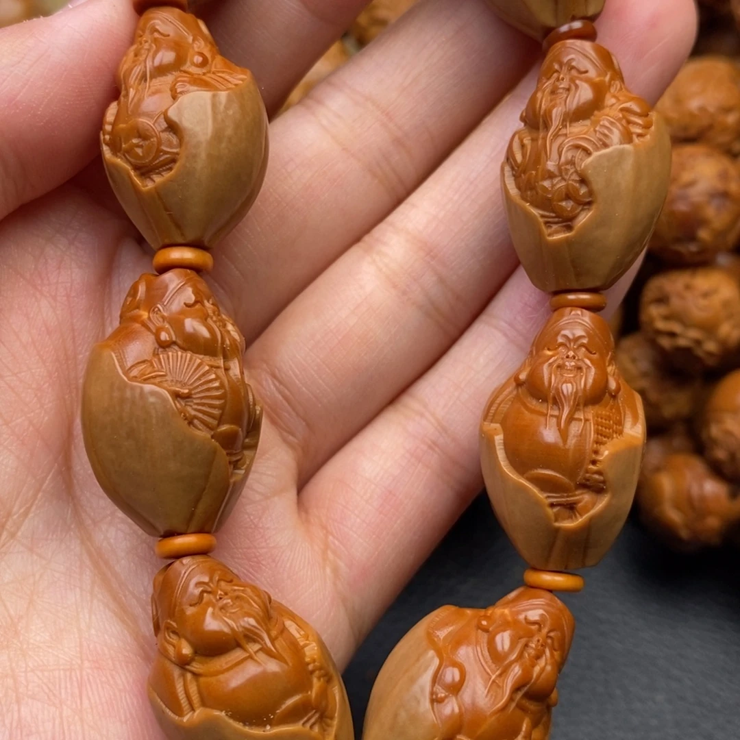 橄榄核手串包衣财神