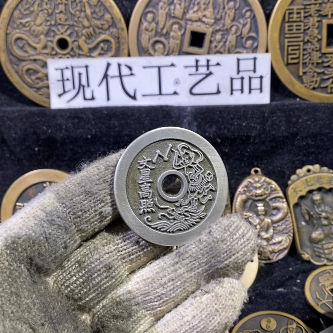 铜翻砂铸造现代工艺品