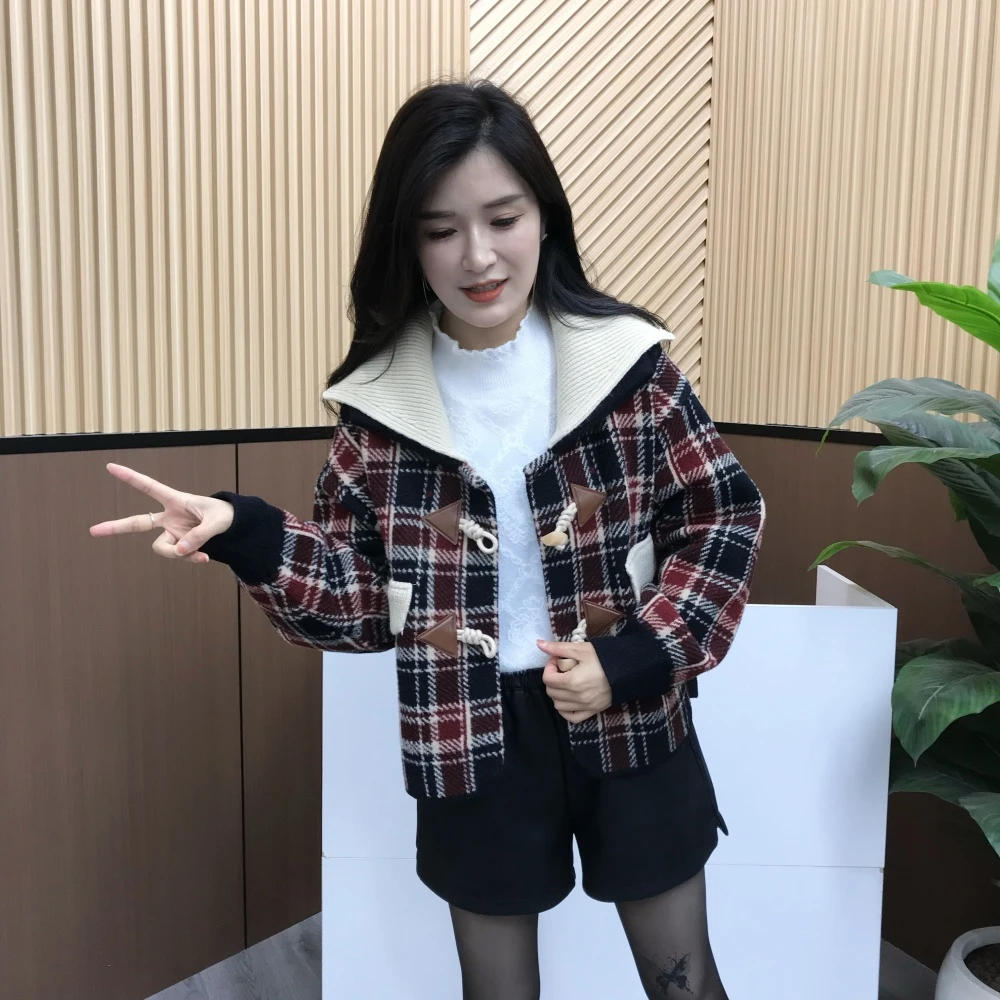 2025欧洲站秋冬新款双层领格子外套女宽松加厚保暖蝙蝠袖上衣女