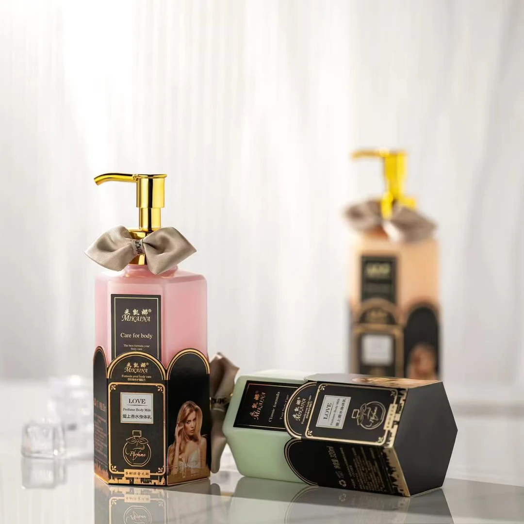 米凯娜香水身体乳推荐补水保湿干皮留香持久香味滋润嫩滑不粘腻