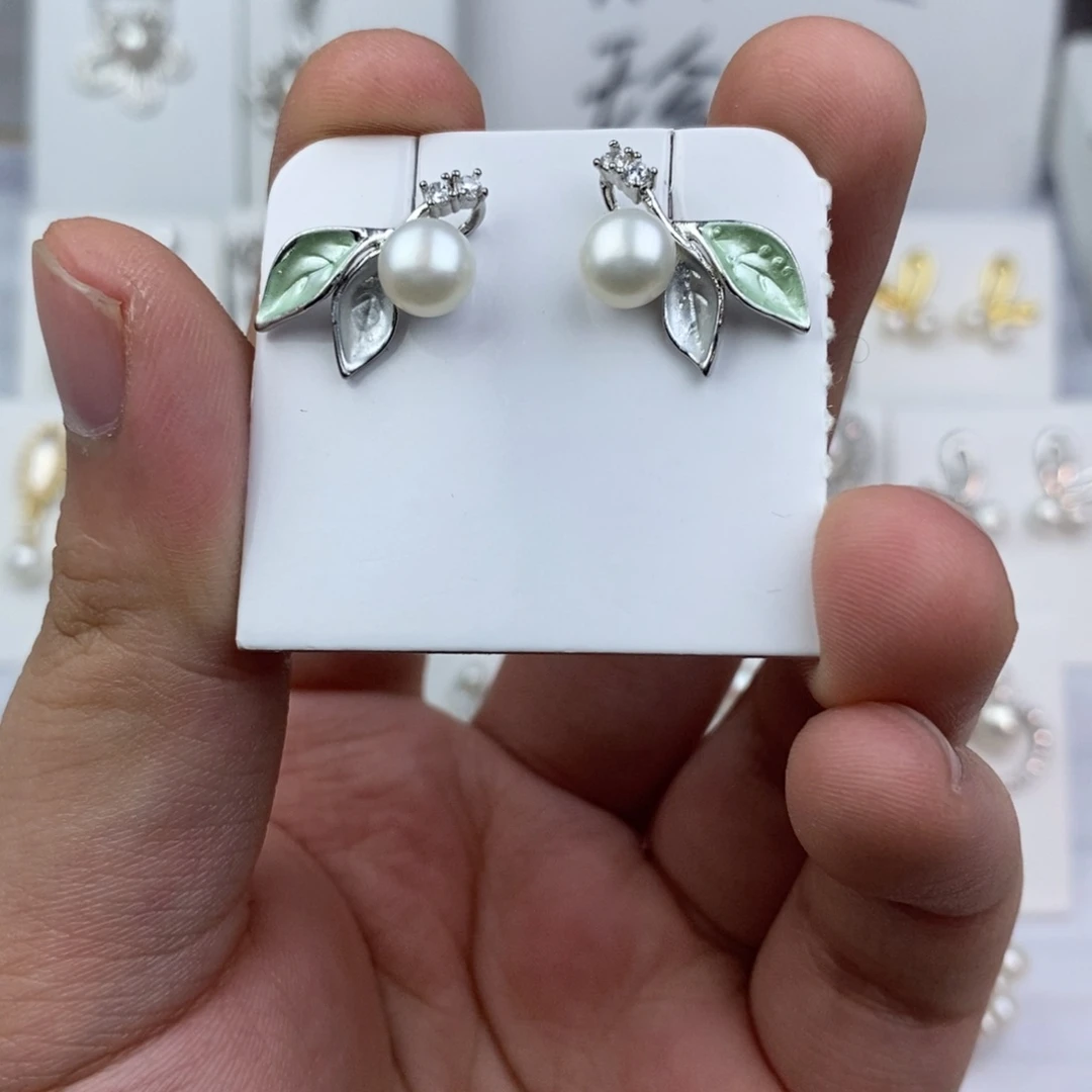 银S925镶嵌淡水珍珠耳饰