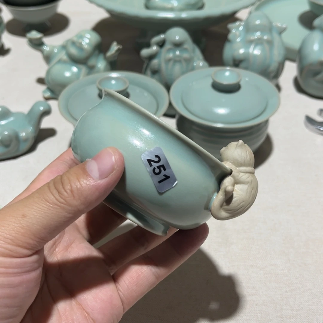 【闪购商品】小****了微瑕小猫