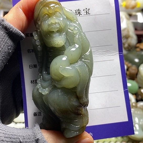 富***康和田玉未镶嵌把件