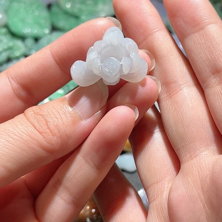 颈饰未镶嵌翡翠天