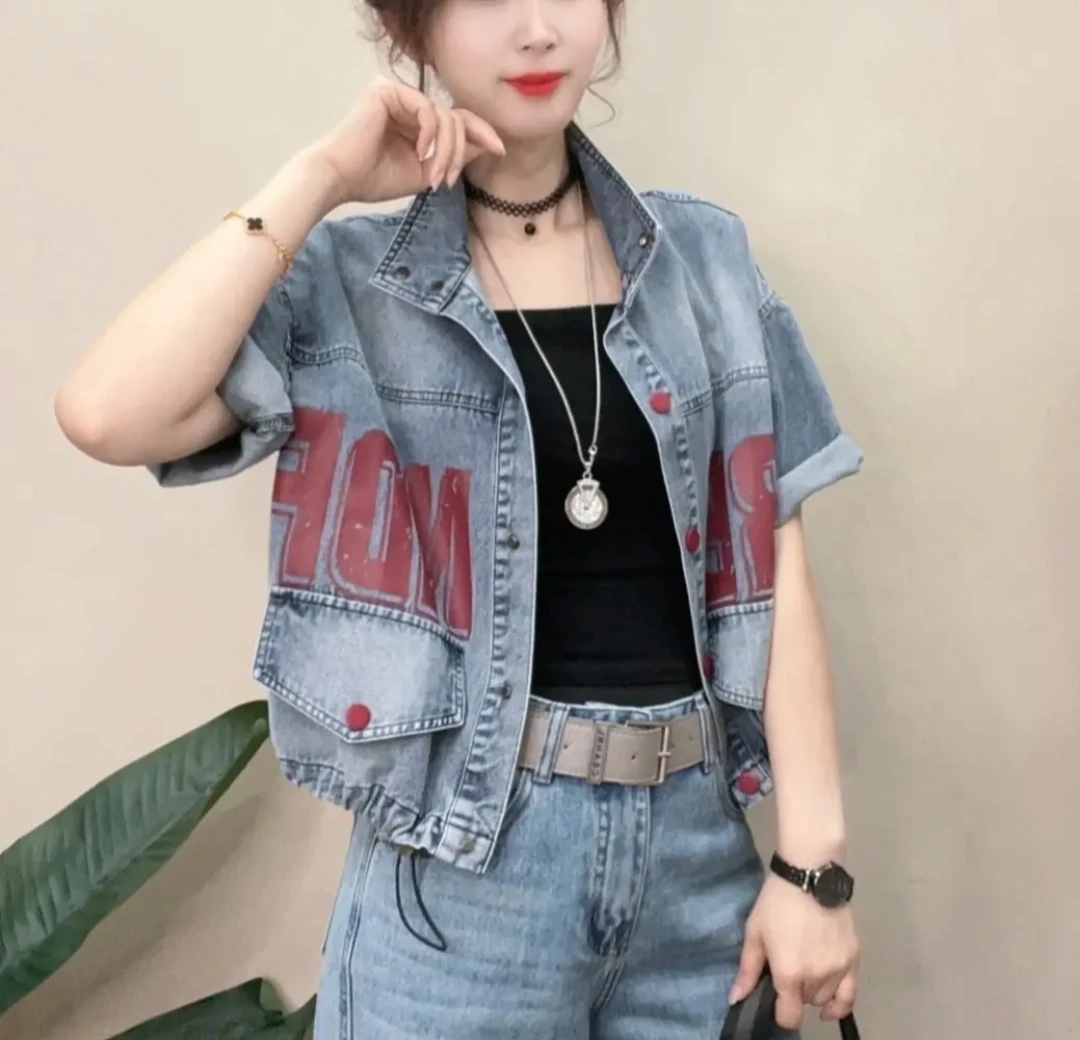 夏季短袖牛仔外套女2025新款韩版时尚字母抽绳百搭立领短款上衣潮