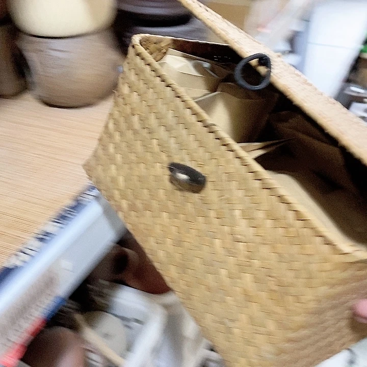 瓷片@***得荷花的小尾巴都可以吃啦……他