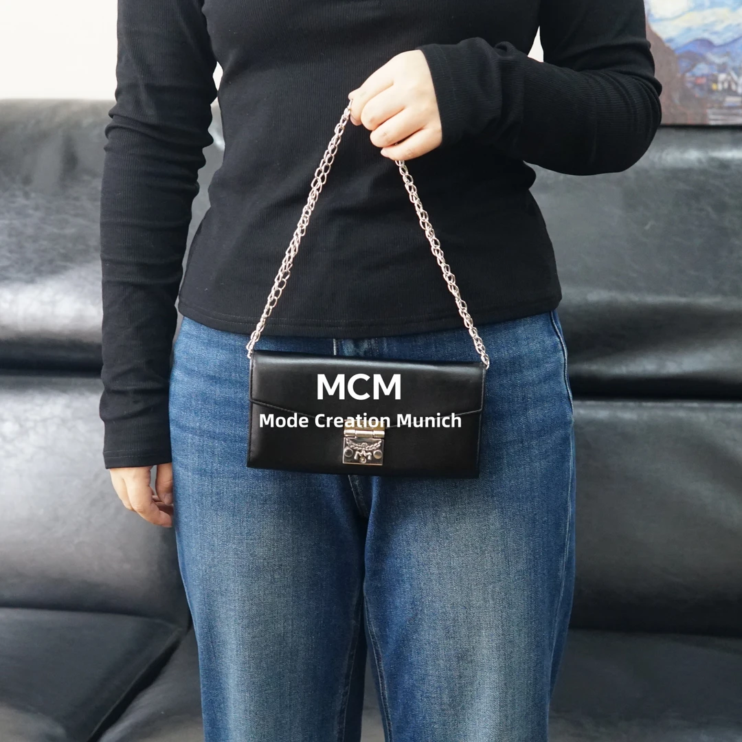 95新 MCM 黑色斜挎钱包/fySD10415061/5061