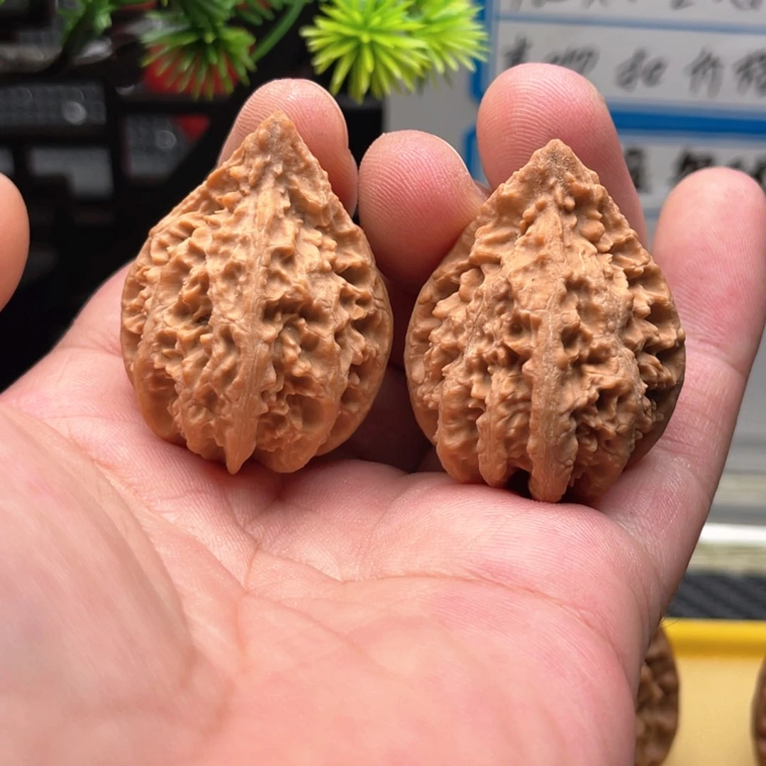 文玩核桃吊坠30秦岭野生蚂蚁塔