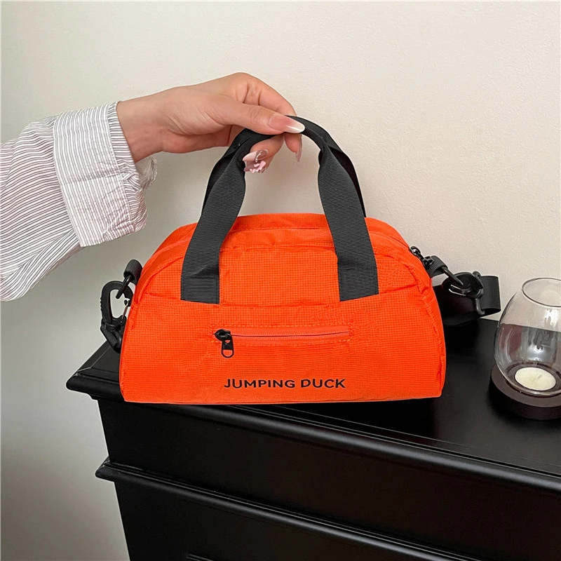 【底部28高16厚14】单根耐刮简约风双根轻便健身包欧美风单肩斜跨包