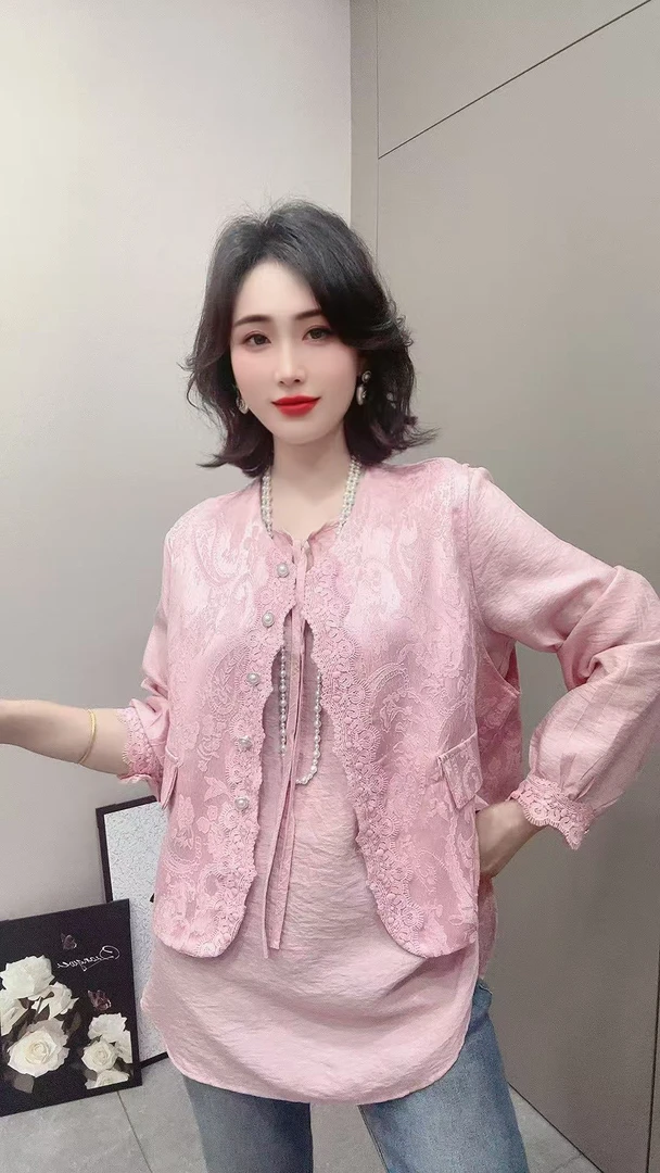 【晴儿家】2025春季新款圆领蕾丝花边法式赫本风假两件上衣6355