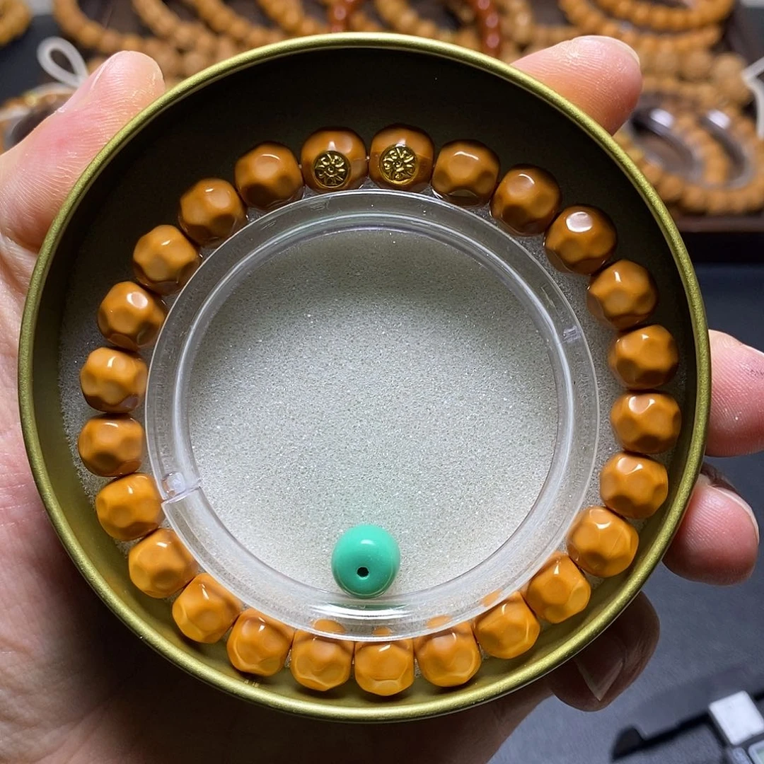 猴头核桃手串双18k金标高配毕业超小奶酪9左右全品84号