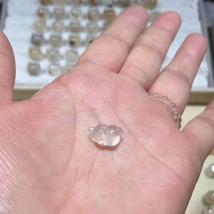 合金颈饰玛瑙/玉髓