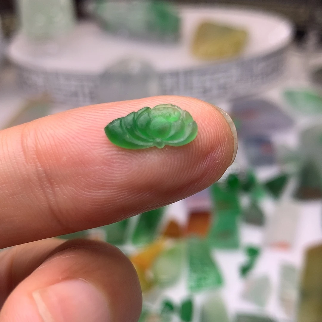 定制翡翠未镶嵌天然翡翠