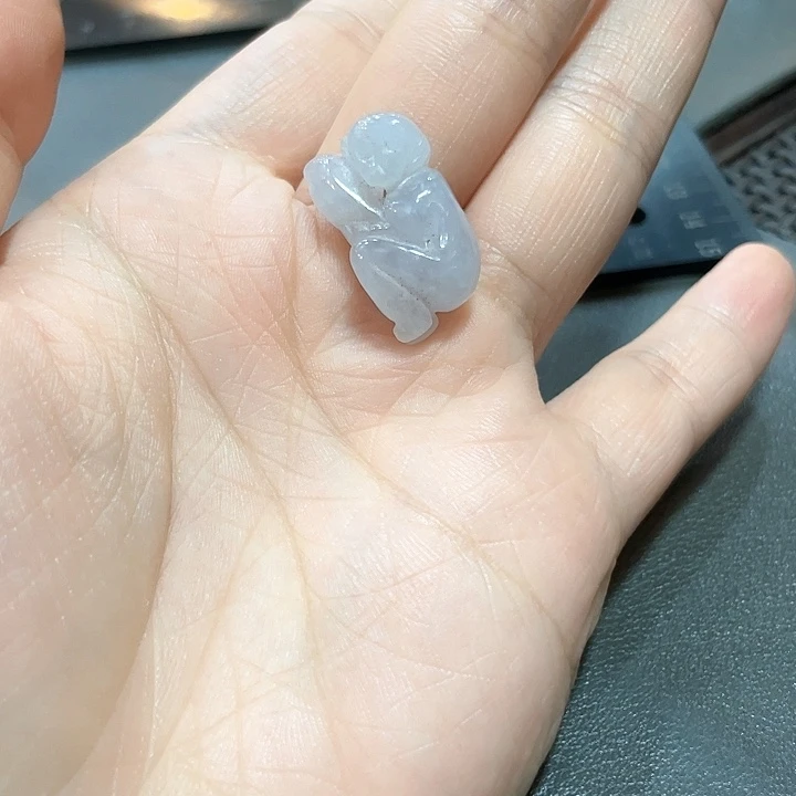 寿山石老玉猴子挂件
