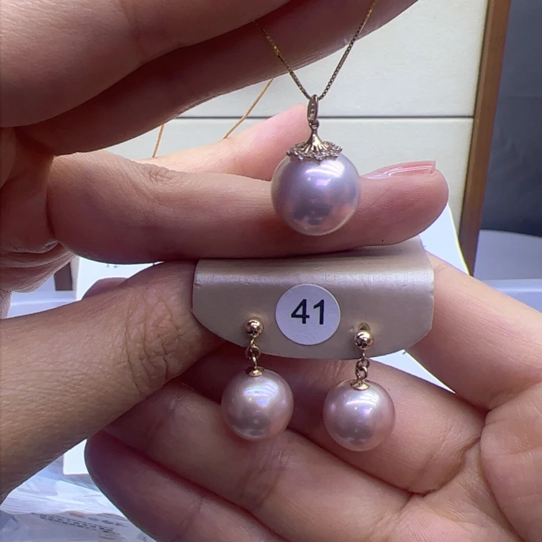 淡水珍珠吊坠(赠链)18K金镶嵌