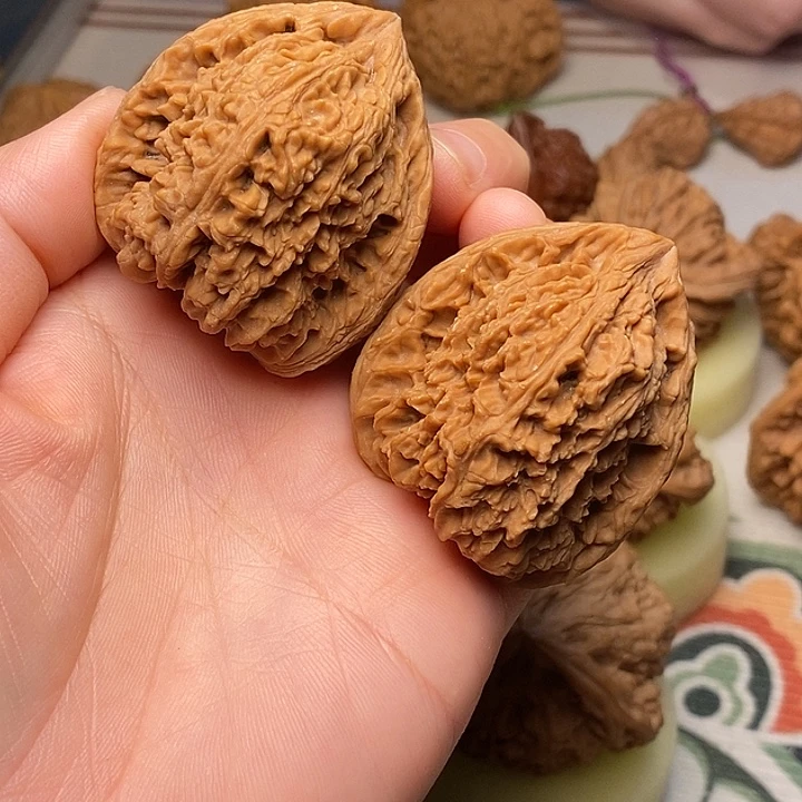 福***家文玩核桃吊坠40老疆