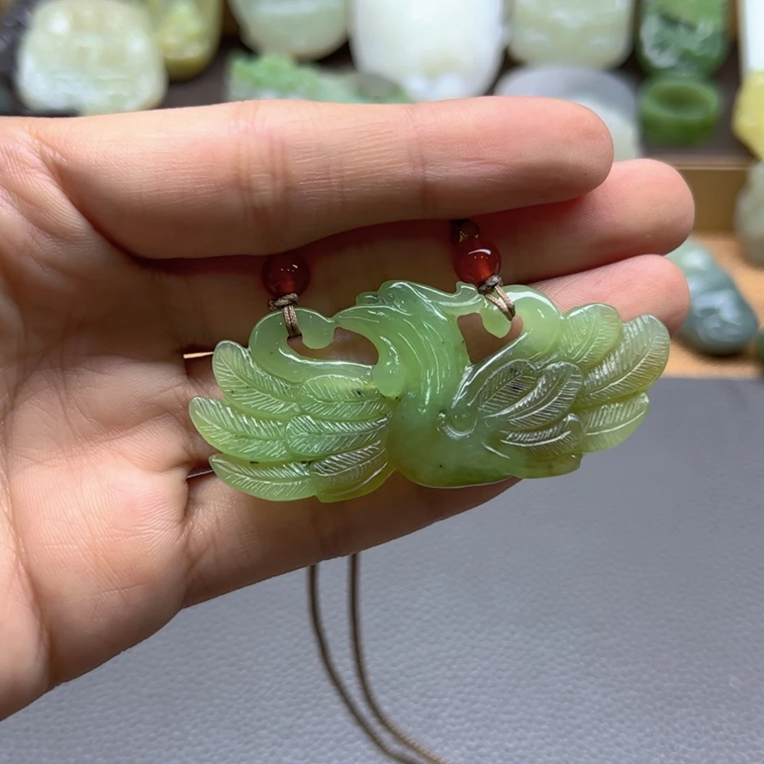 极***美和田玉未镶嵌颈饰