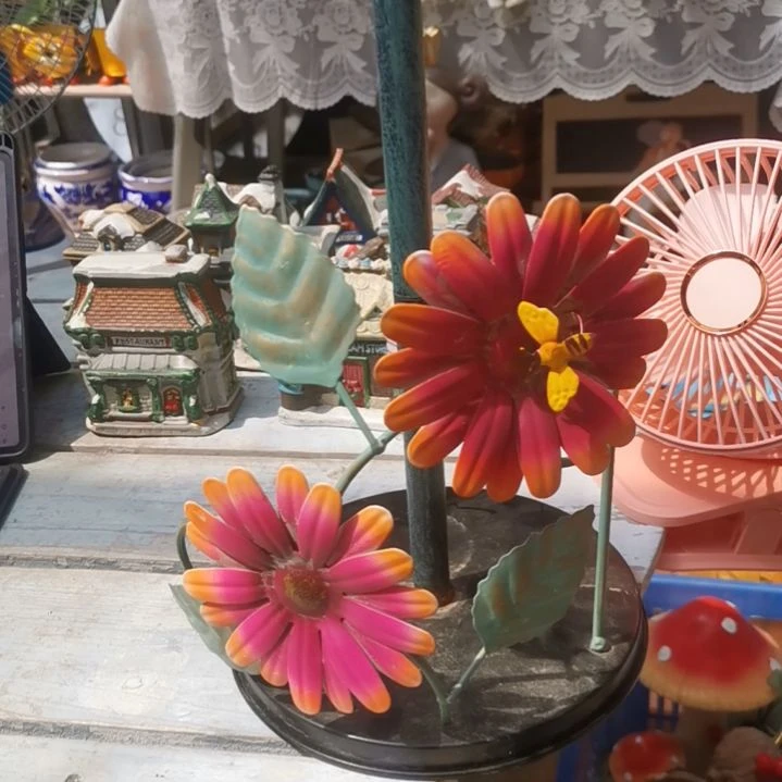 28包邮，默认微瑕，花盆孤品