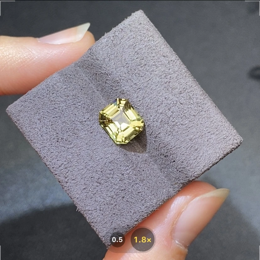 25G008 金绿宝石 2.04克拉