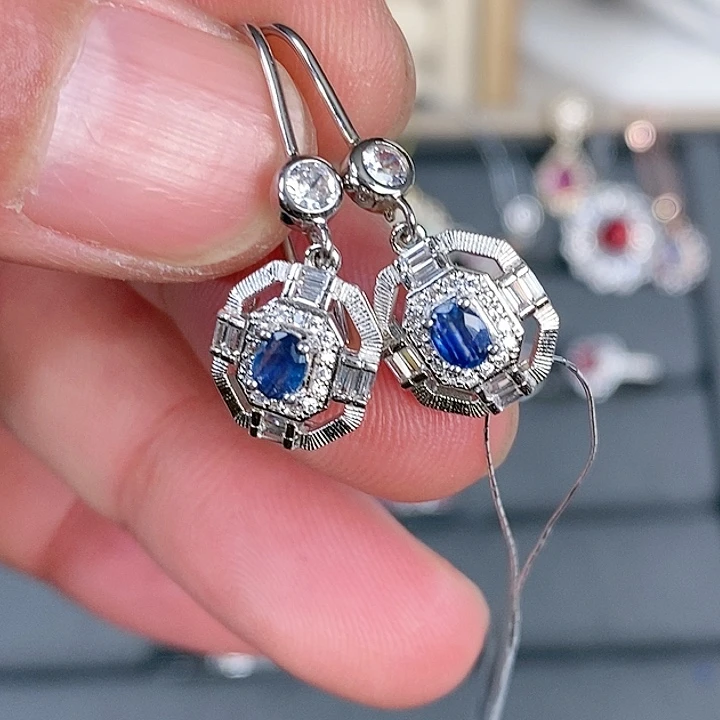 蓝宝石耳饰银S925镶嵌