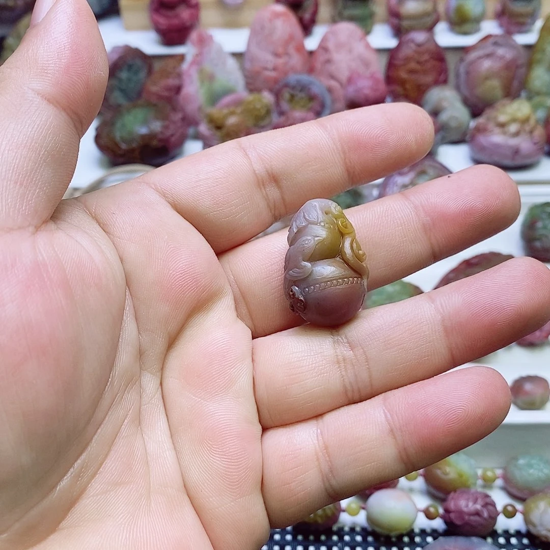 玛瑙/玉髓盐源玛瑙未镶嵌