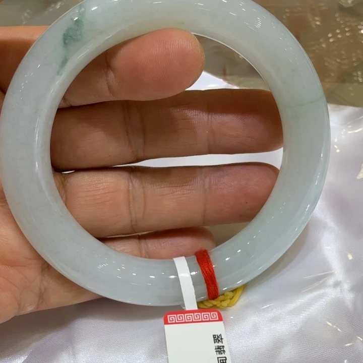 翡翠未镶嵌项圈天然翡翠手镯