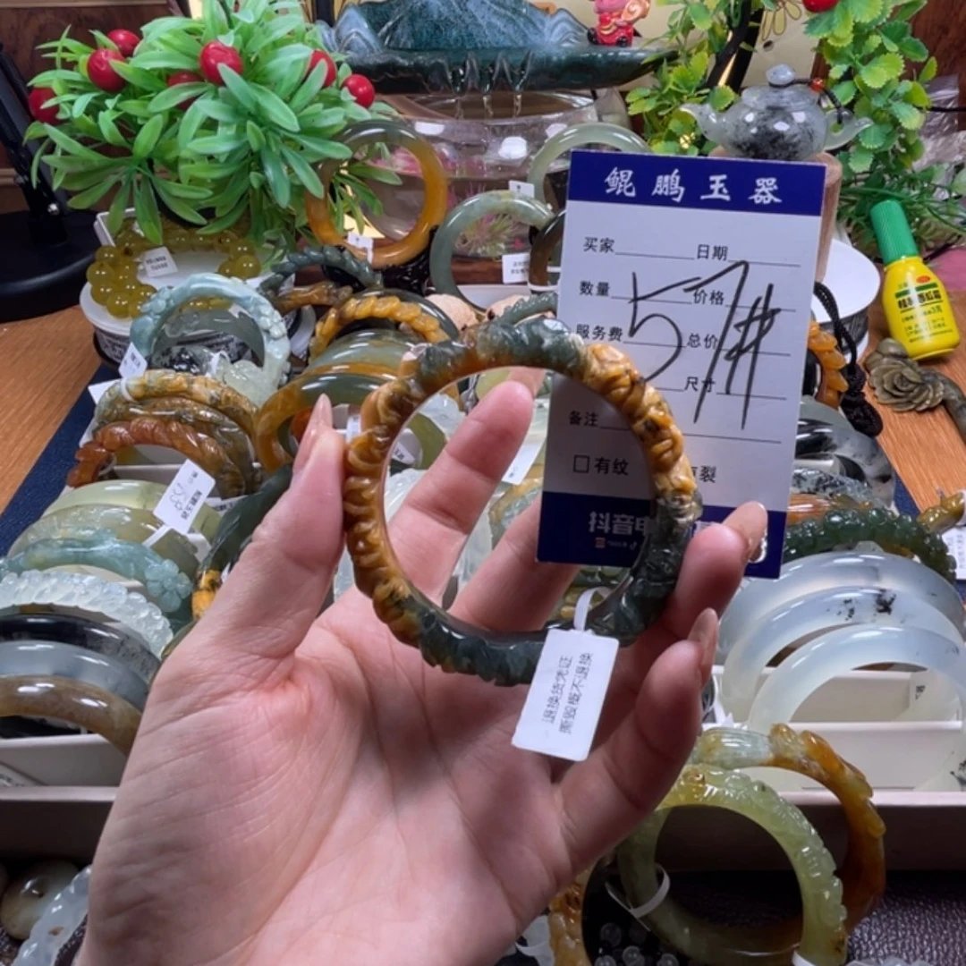 未镶嵌蛇纹石玉手镯