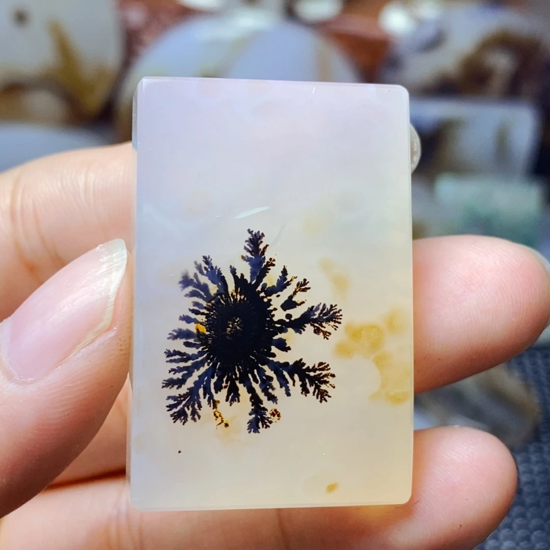玛瑙/玉髓未镶嵌珠宝半成品