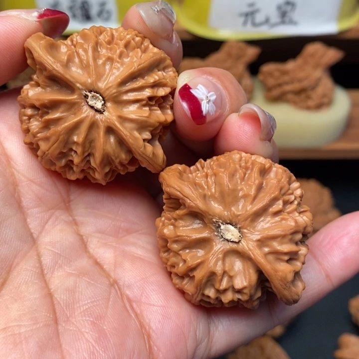 真***谛吊坠文玩核桃41全品宫灯