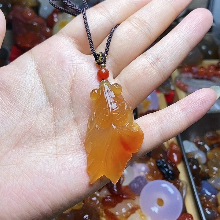 未镶嵌颈饰玛瑙/玉髓