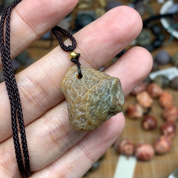 玛瑙/玉髓珠宝半成品未镶嵌绿*?