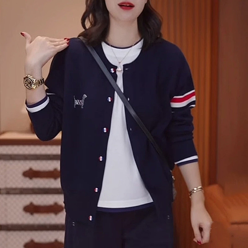 时尚拼色条纹毛衣外套女2025秋冬新款韩版开衫刺绣休闲针织衫上衣