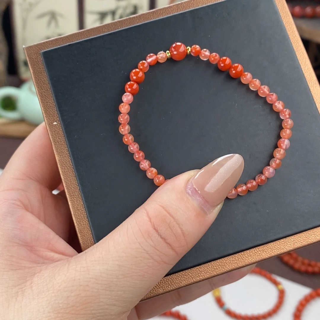 南红玛瑙未镶嵌手链