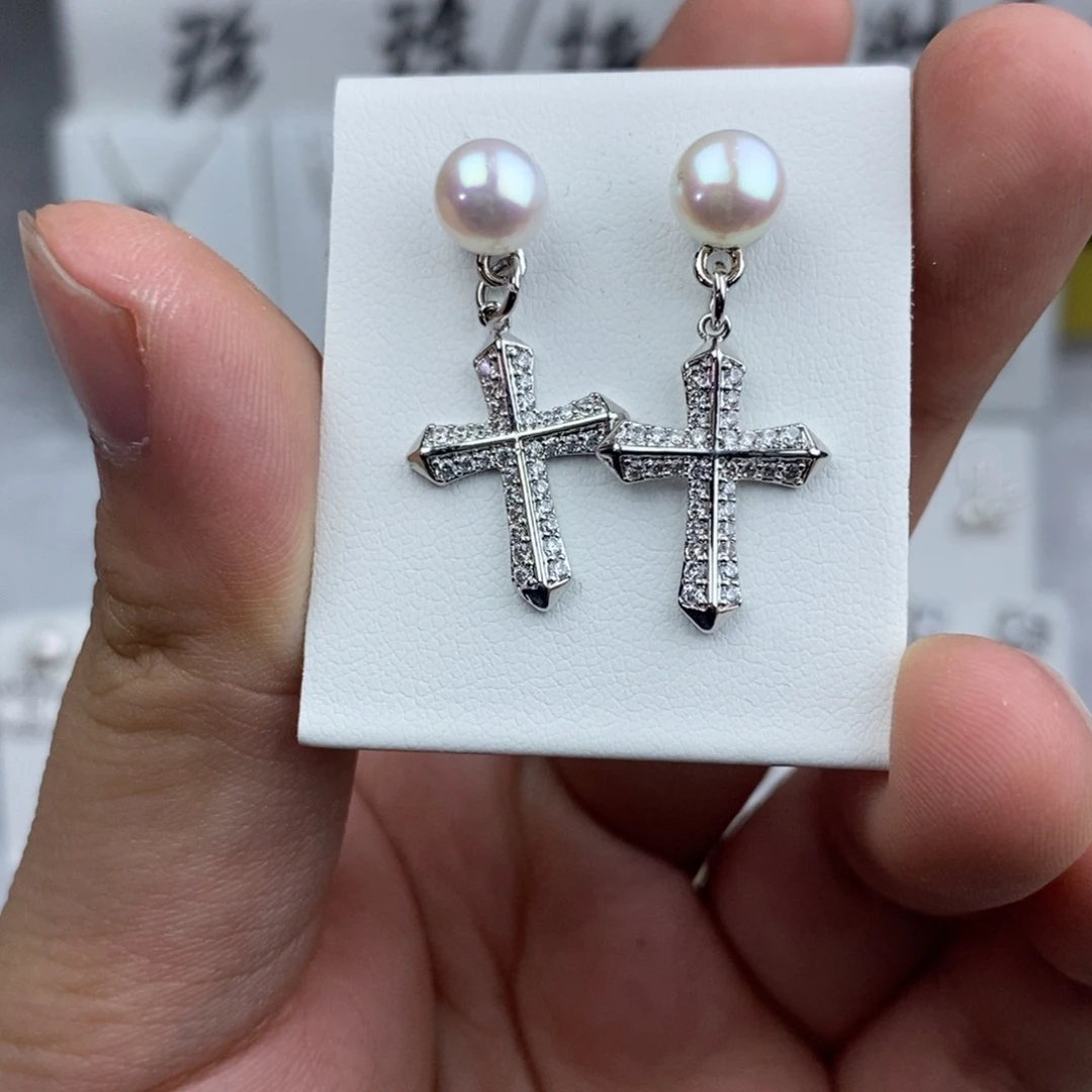 耳饰未镶嵌淡水珍珠