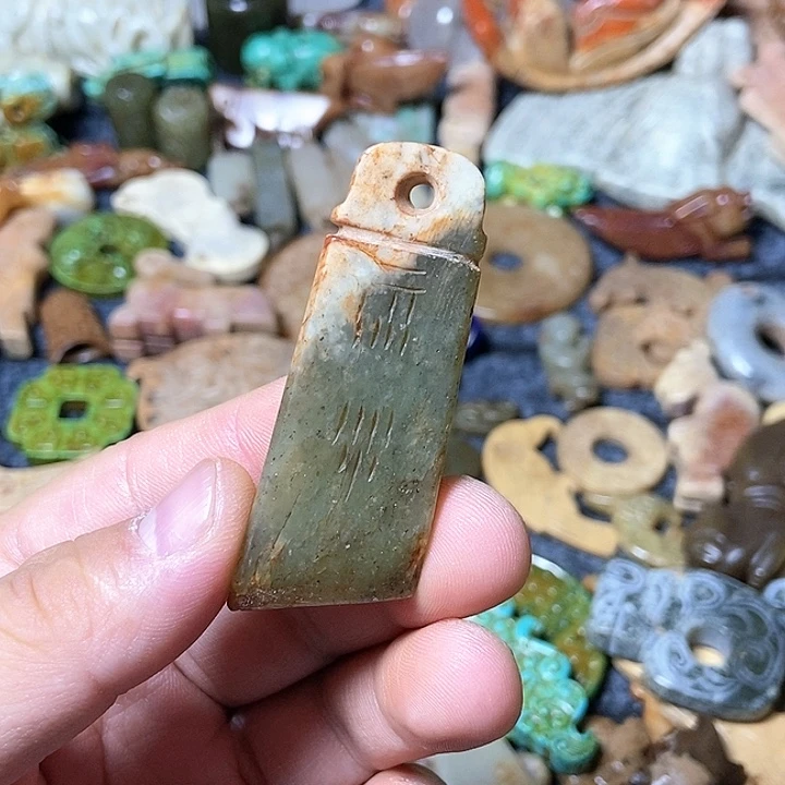 和田玉未镶嵌颈饰77