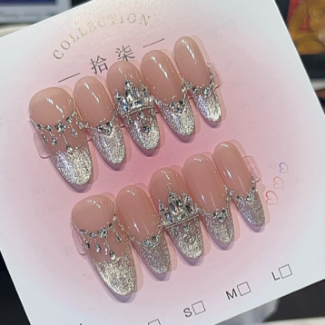 「做我的公主」-拾柒家手工穿戴甲 全锆石拼贴冰晶猫眼轻奢满钻高级