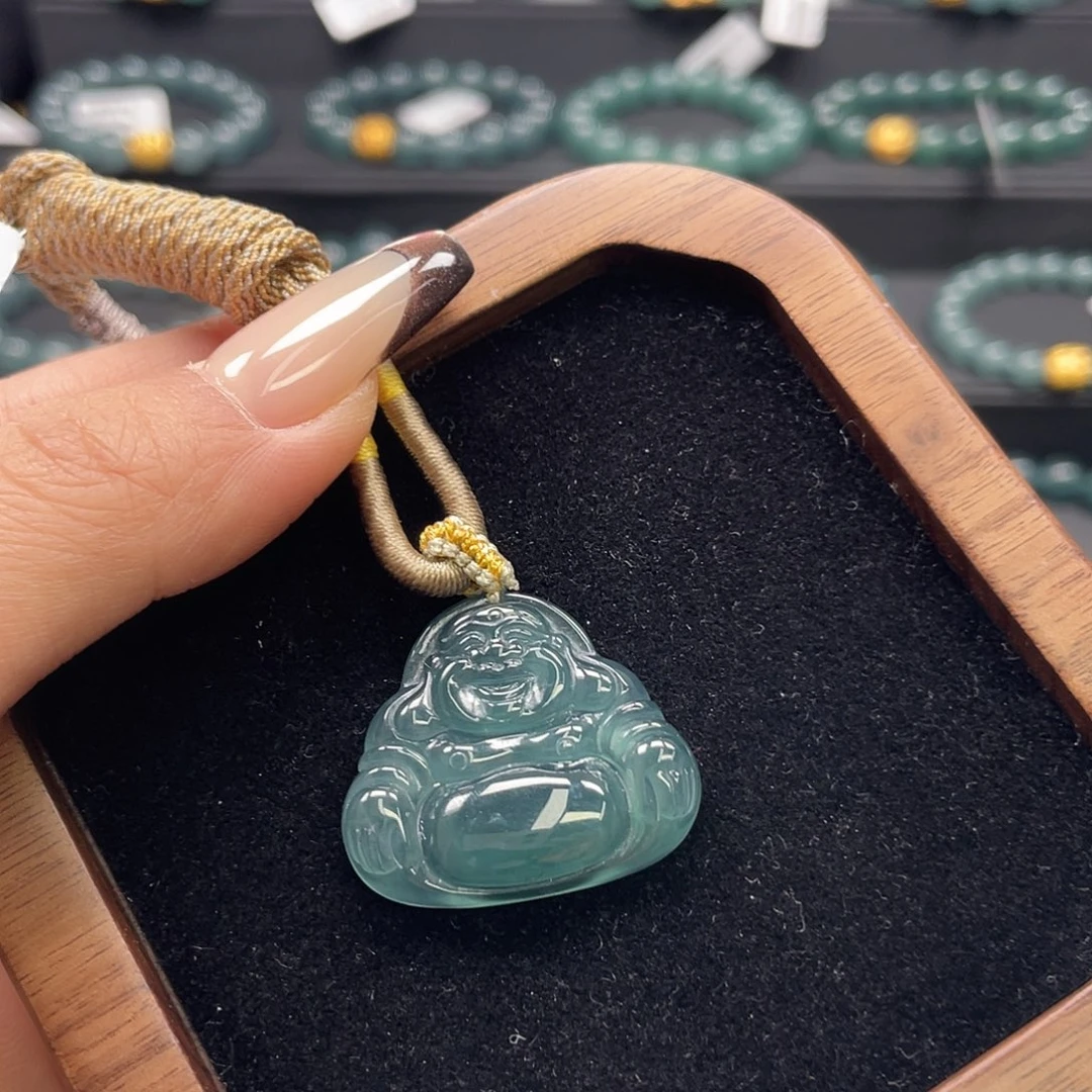 翡翠未镶嵌吊坠(赠链)