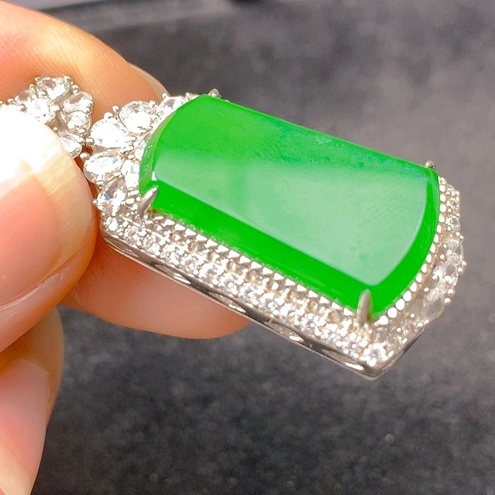 翡翠银S925镶嵌颈饰