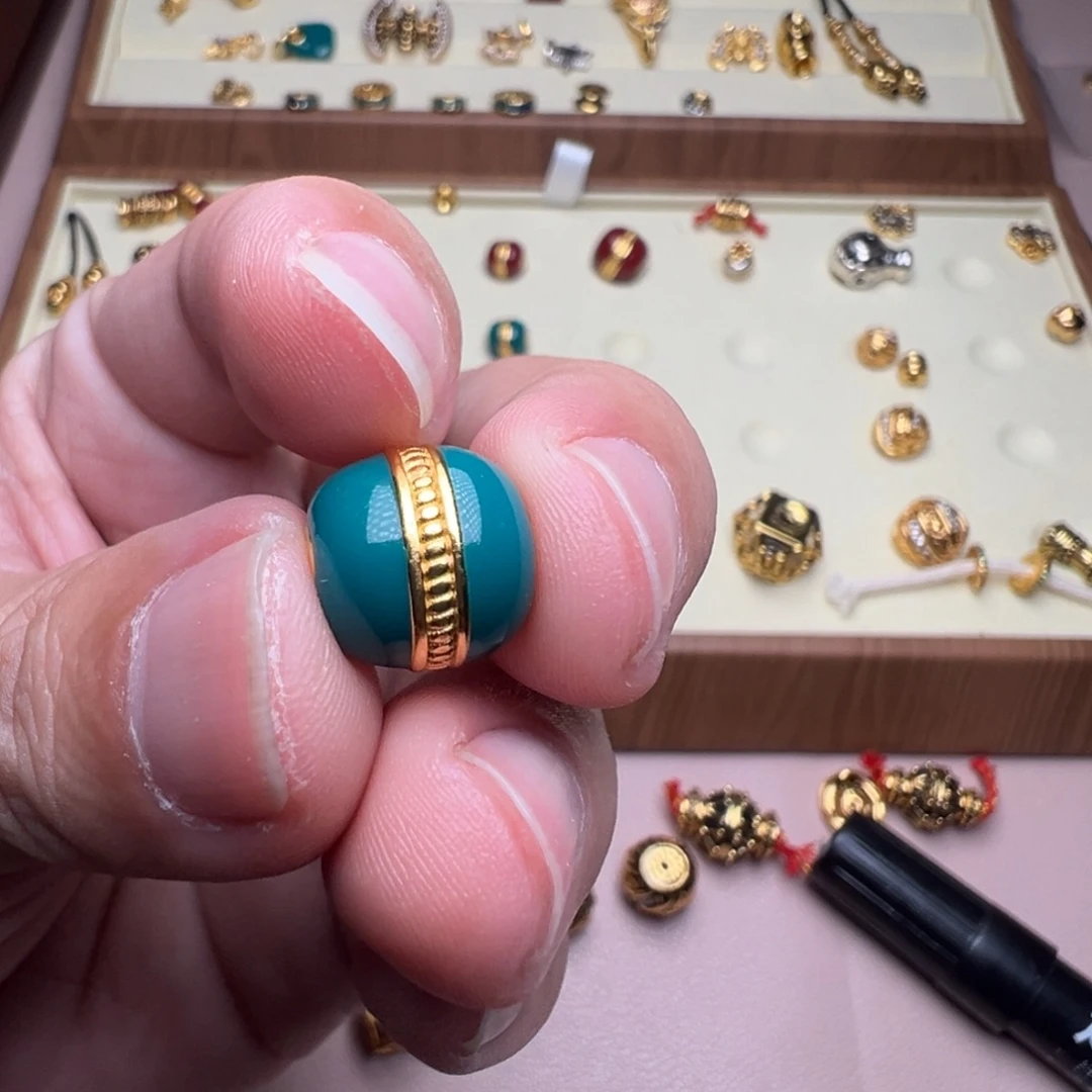 ****铜铁合金类卡11珐琅彩汉堡