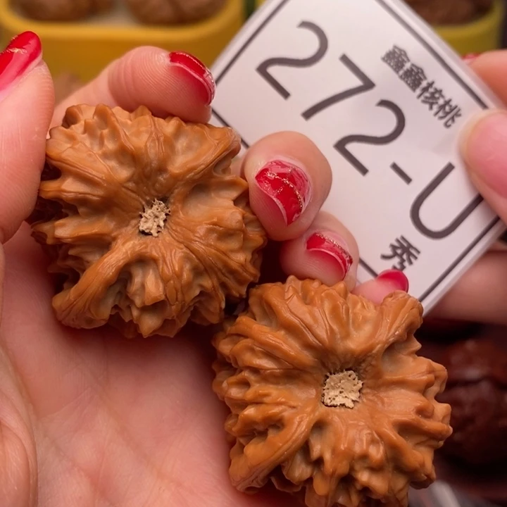 把件桃核龙门涧39……