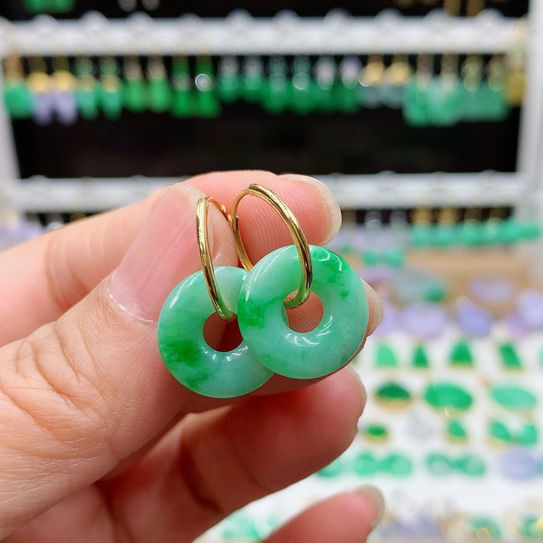 翡翠耳饰18K金镶嵌的