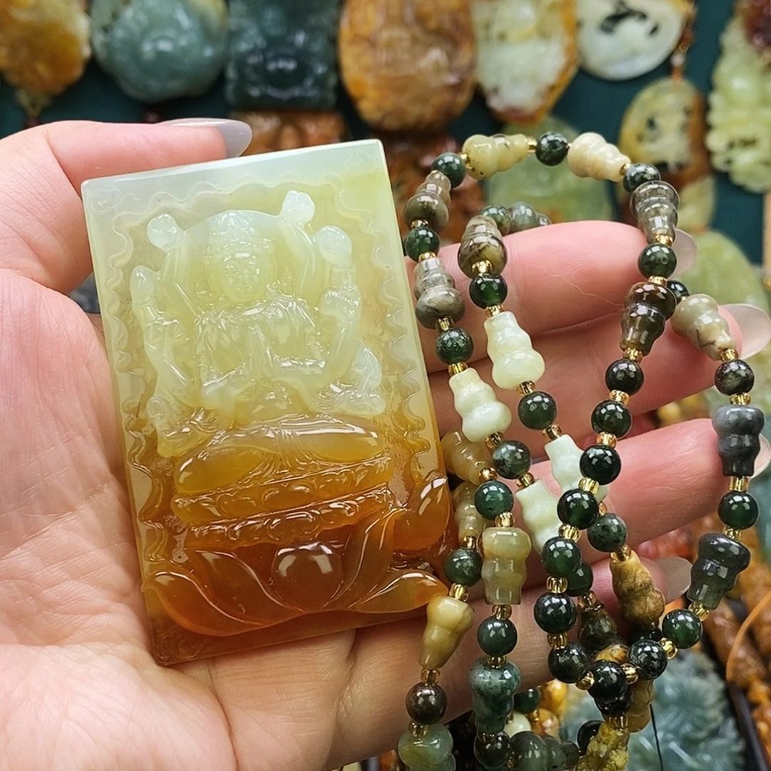 哇***！蛇纹石玉未镶嵌颈饰千手观音