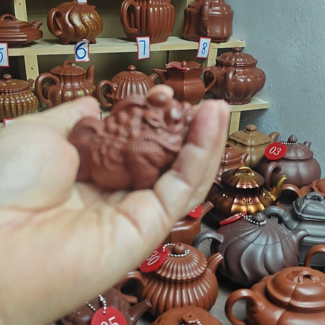 宜兴紫砂茶玩具一个