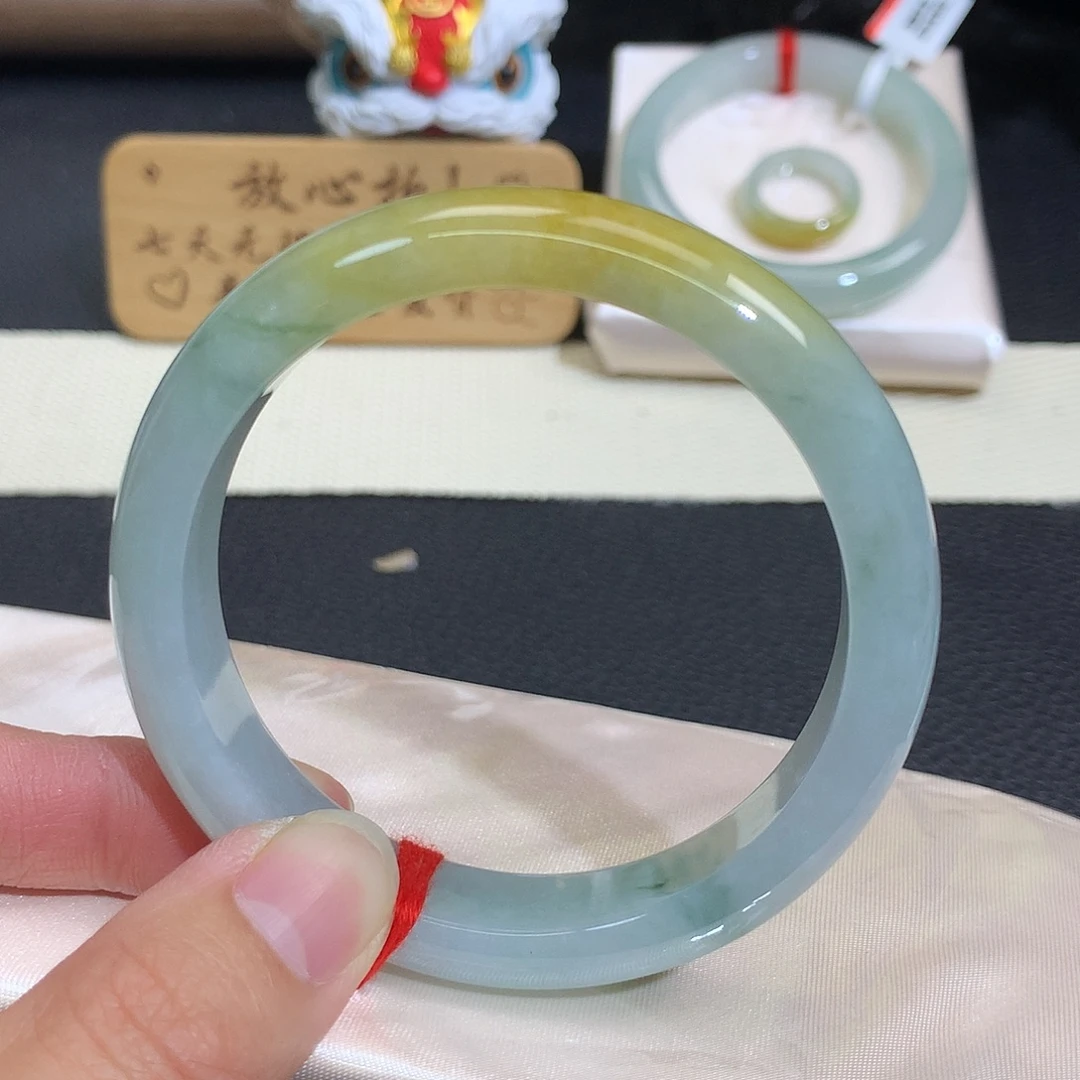翡翠未镶嵌手镯1273
